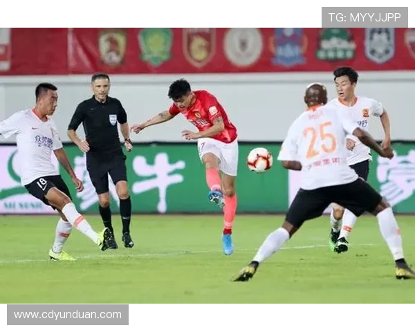 马竞连胜遭终结 天下足球不敌莱加内斯 遭遇失利遗憾落败