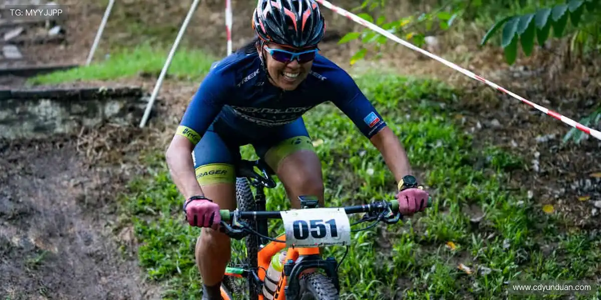 穿上热爱,⚽️ 用装备诠释你的体育态度,做球场最靓的崽!